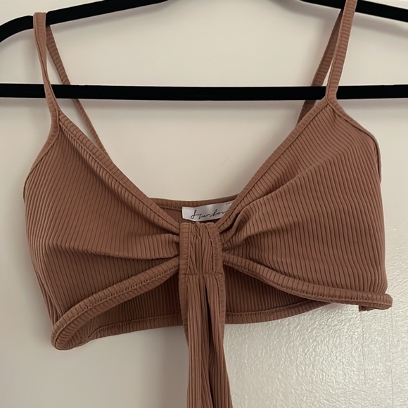 Shop Starlow Island Escape Maxi Dress - Picture 3 of 4